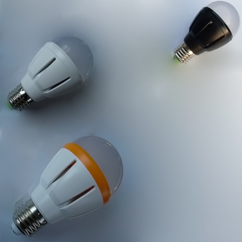 年末バーゲンセール:$3.95/個 samsung LED電球 FS-BULB-N7XW